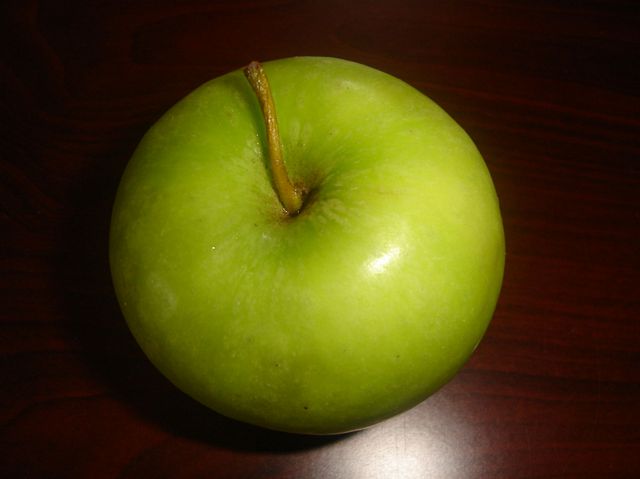 der Apfel