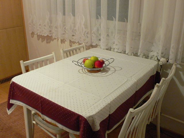 asztal